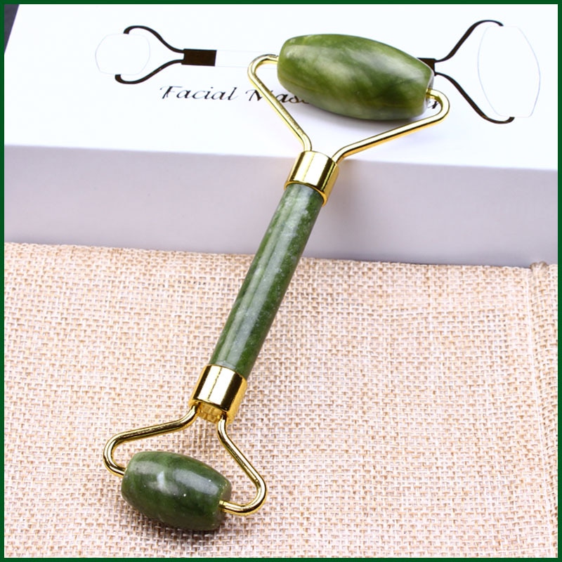 Jade Roller Gua Sha - スキンケア水晶石ナチュラルフェイス翡翠ローラーセット冷却アイかっさツール美顔マッサージ顔翡翠ホイール火山