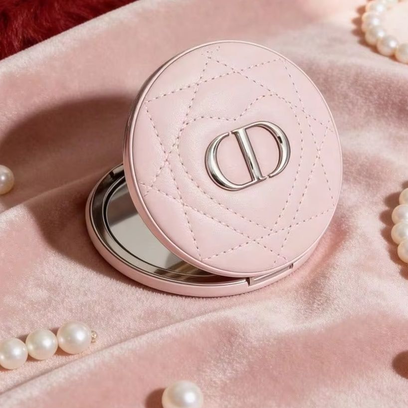 ディオール レザーメイクアップミラー 内蔵両面鏡 ポータブル - Beauty Makeup Dior のレビューと価格