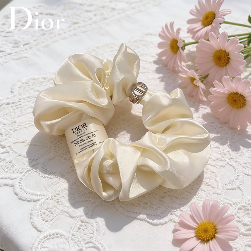 クリスチャン・ディオール豪華なサテンシルク化粧品スタイリング - Beauty Makeup Dior のレビューと価格